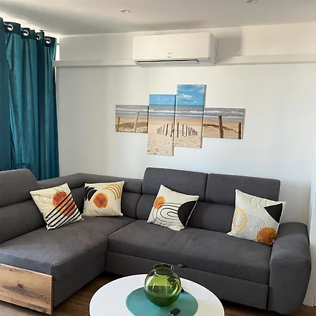 Sur Le Port B Apartman *